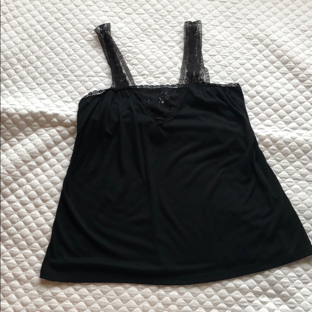 🛍 Xhilaration Black Tank with Lace Straps & Trim